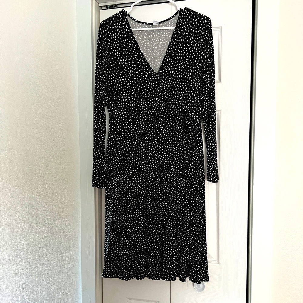 Women’s black wrap dress